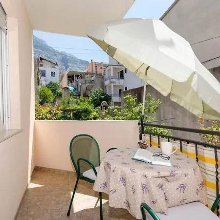 House Kovacevic شقة *