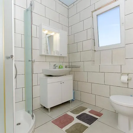 House Kovacevic شقة