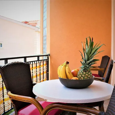 House Kovacevic شقة